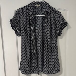 Max Studio Black and White Geometric Button Down Shirt